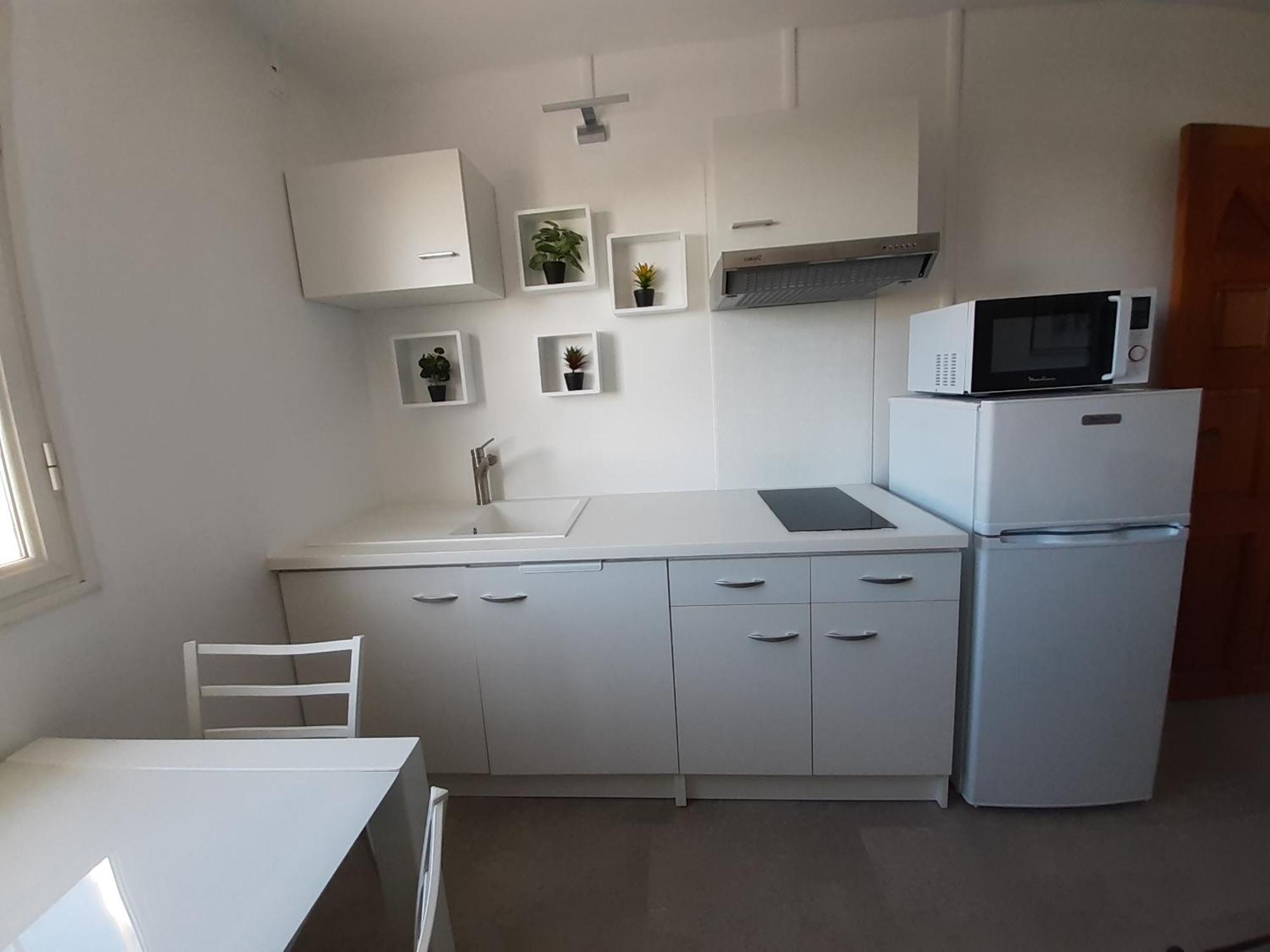 Sainte-Suzanne Joli Appartement, Piscine, Jacuzzi מראה חיצוני תמונה